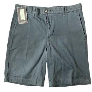 NWT Roundtree & Yorke Vintage Indigo Flat Front Shorts Size 30 and 8” inseam